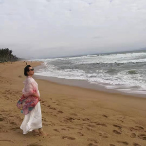 慈祥的母亲儿女的情