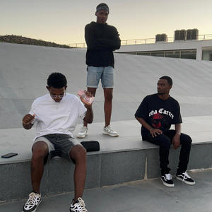 EDJE! (feat. RUGRAT & Køringa) (Explicit)