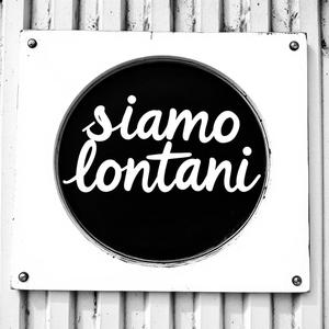 Siamo lontani