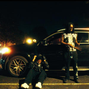 Chill ! (feat. Eezy Huncho)