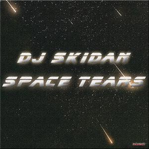Space Tears (Original Mix)