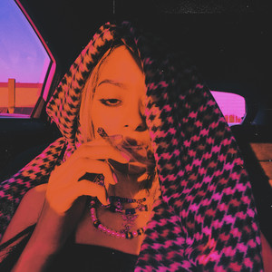 SwisherSweet. (Explicit)