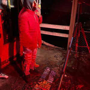 Tryn Bump (feat. Ghett Manman) (Explicit)