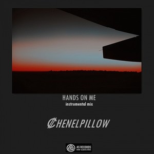 Hands On Me(Instrumental Mix)