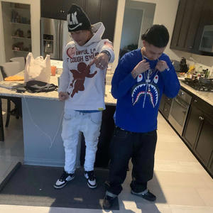 Out the back (feat. 2janky909) (Explicit)