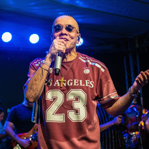 El Difunto Trovador (En Vivo)