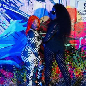 Shake it (feat. Dookieana) (Explicit)