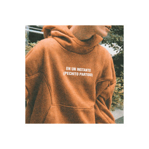 En un Instante (Pechito Partido) (Explicit)
