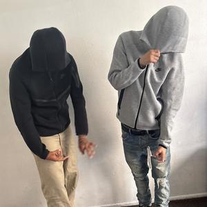 slidin (feat. 2kmuchpressure) (Explicit)