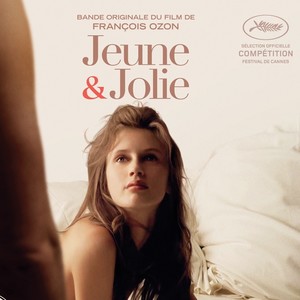 Jeune et jolie