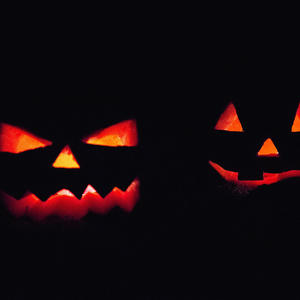 HALLOWEEN : scary, frightening horror music!