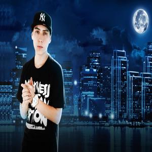 Debajo de sus narices (Explicit)