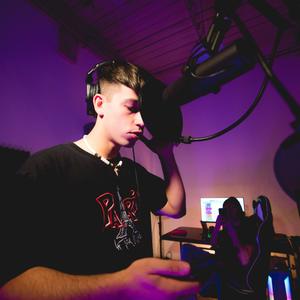 Snow Runner (Explicit)