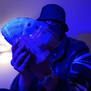 SIE WILL EIN TRAPPER (Explicit)