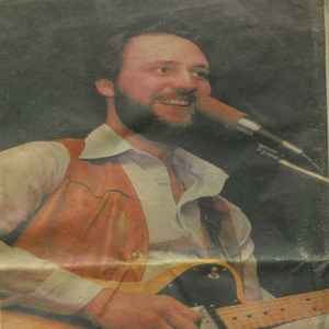 Laura(What's He Got That I Ain't Got)