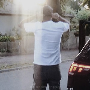 kiss me thru the phone