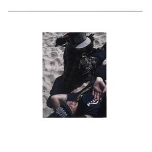 Sacro (feat. Demian Ly & Grados) (Explicit)