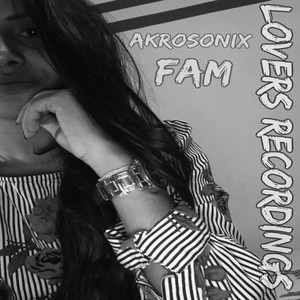 Show Me Love (Original Mix)