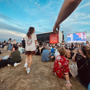 ENTRE NOUS (Explicit)