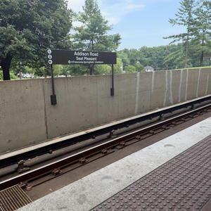 Outta Luck (feat. Mookahlu) (Explicit)