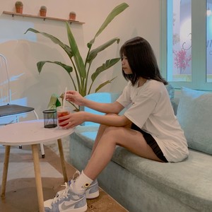 Thay Tôi Yêu Cô Ấy (feat. Đức Trọng)