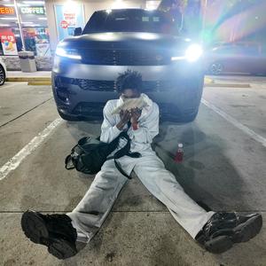 Locked In A Bag (feat. Dracafully) (Explicit)