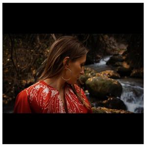 Hay Un Amor Que Todo Lo Habita (Explicit)