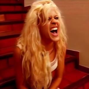 LOCA (feat. Huertas) (Explicit)