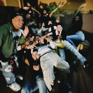 Running Away (feat. JaYSupreme, Skat & Yasin) (Explicit)