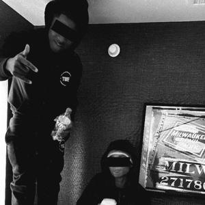 Bending blocks (feat. TBE phat & Trey) (Explicit)