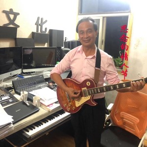 欧彬泽 - 思念的初恋情人 (伴奏)