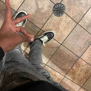 2man kill (v2) (feat. Klipsdeath) (Explicit)