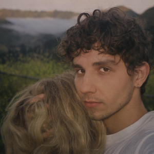 Kiss n Tell (Explicit)