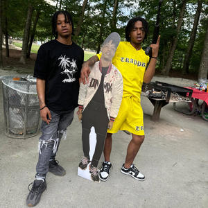 TOAST (feat. Dom2hottt) (Explicit)