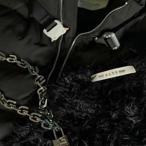 Romanticize (Explicit)