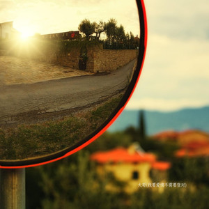 大哥 (我要爱情不需要登对)