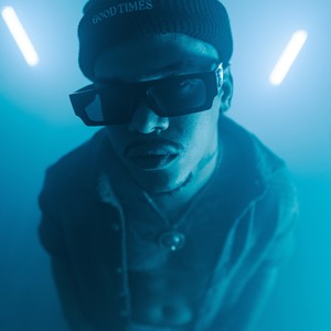 FEITICEIRA (Explicit)