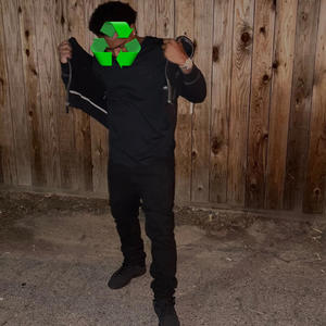 BARS (feat. TOUSSAINT) (Explicit)