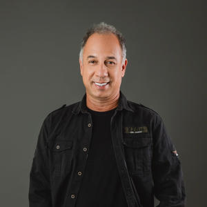 COMO FUGIR (feat. DUNGA)