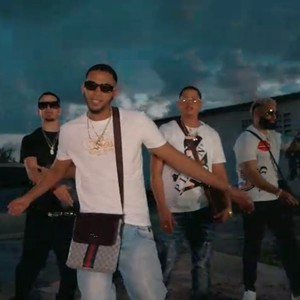 Los Codigos (feat. White Diamon)