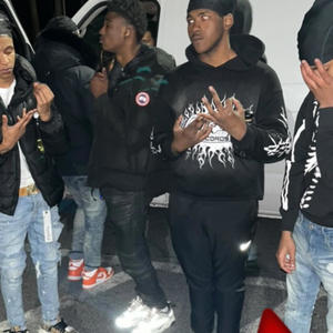 WE IN KARS (feat. SmokeWD) (Explicit)