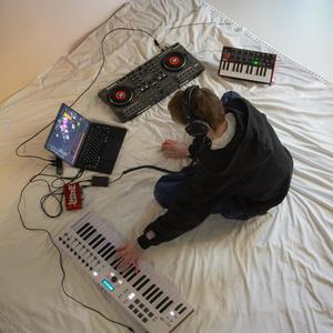control (feat. AH)