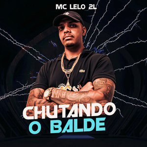 Chutando o Balde