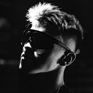 Pravdivý lži (Speed Up|Explicit)