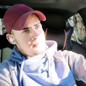 “Tu Recuerdo No Me Suelta”