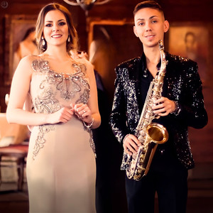 Ce Frumoasa-I Dragostea in Doi