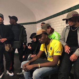 INTRODUÇÃO DA MEGA SENTADA (Explicit)