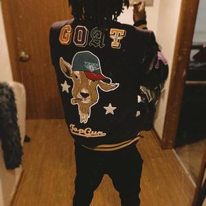 Broke Hoez (feat. One9) (Explicit)