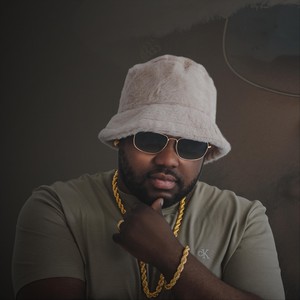 Light Up (feat. Skilliyouth)