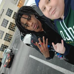 Runnin' Rich(feat. Hoodbaby Ke) (Explicit)